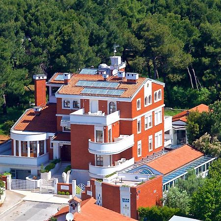 Luxury Boutique Hotel Villa Vulin プーラ エクステリア 写真