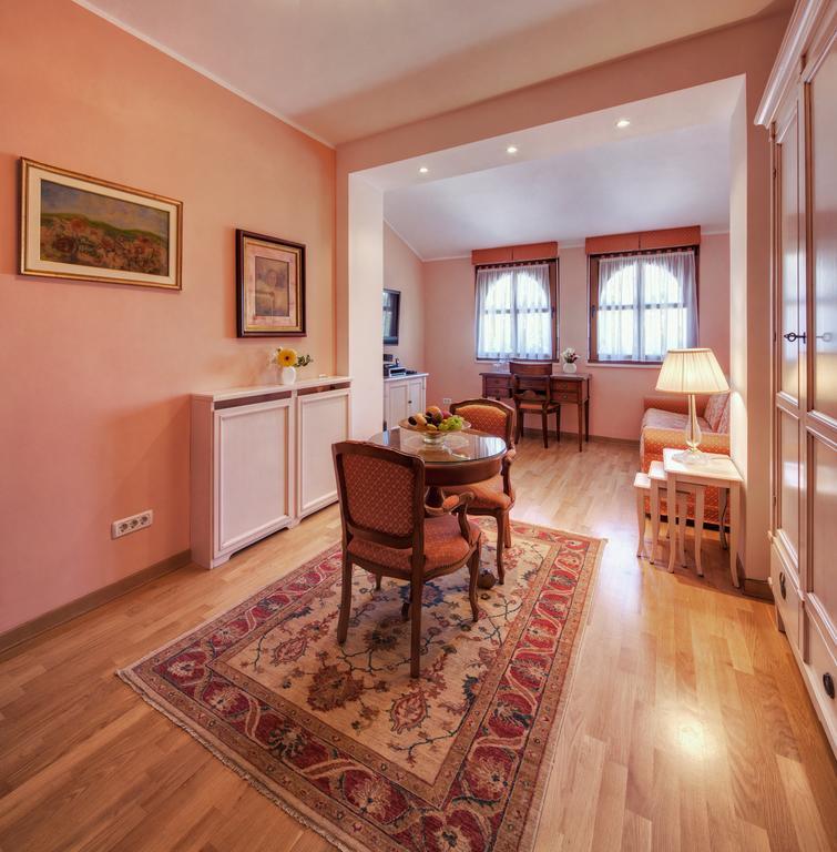 Luxury Boutique Hotel Villa Vulin プーラ 部屋 写真